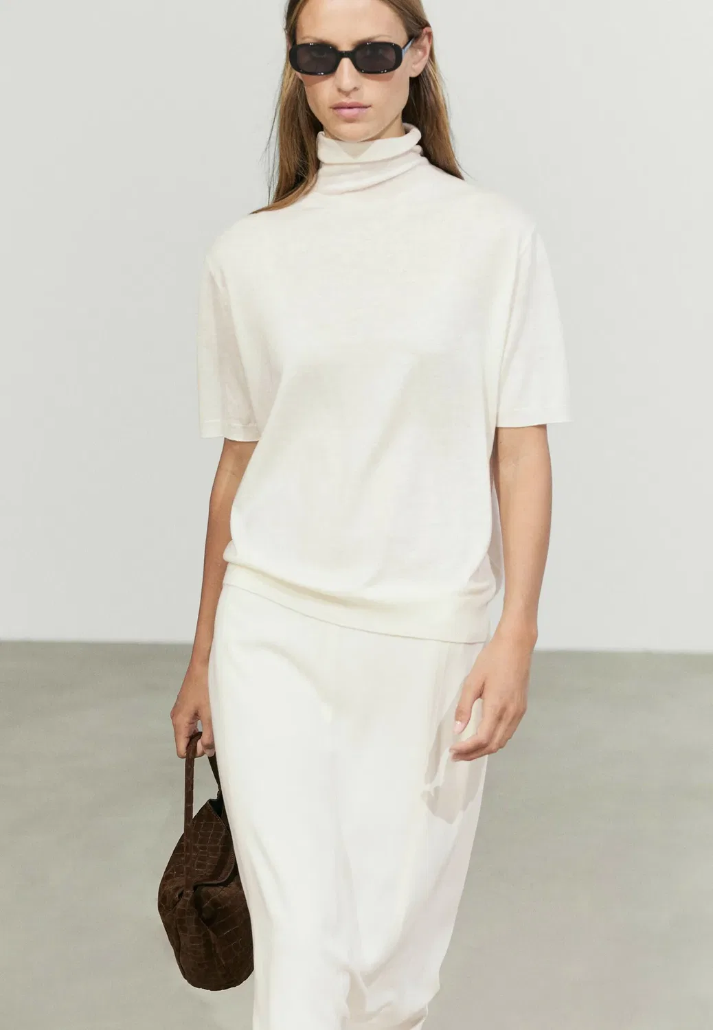 Простая футболка Massimo Dutti, Sand