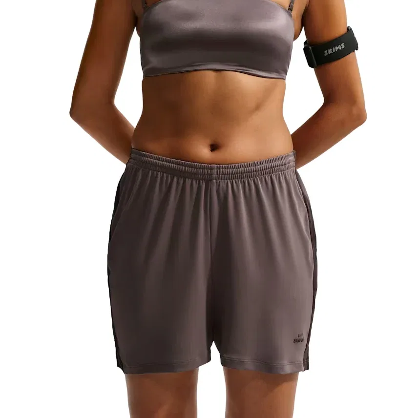 Женские шорты SKIMS Stretch Knit Shorts 'Resin Phoenix' Nike, Resin/Phoenix — фото 3