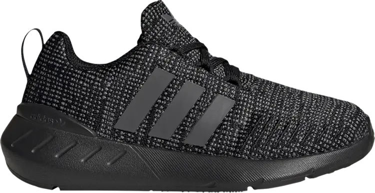 

Кроссовки Adidas Swift Run 22 Little Kid, черный