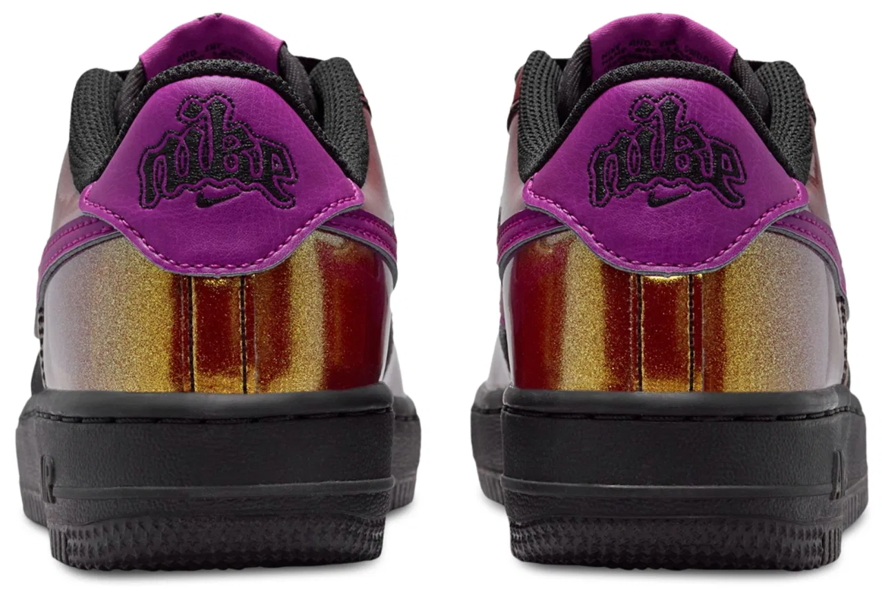 Кроссовки для мальчиков Nike Air Force 1 LV8 4, цвет Black/Bold Berry — фото 3