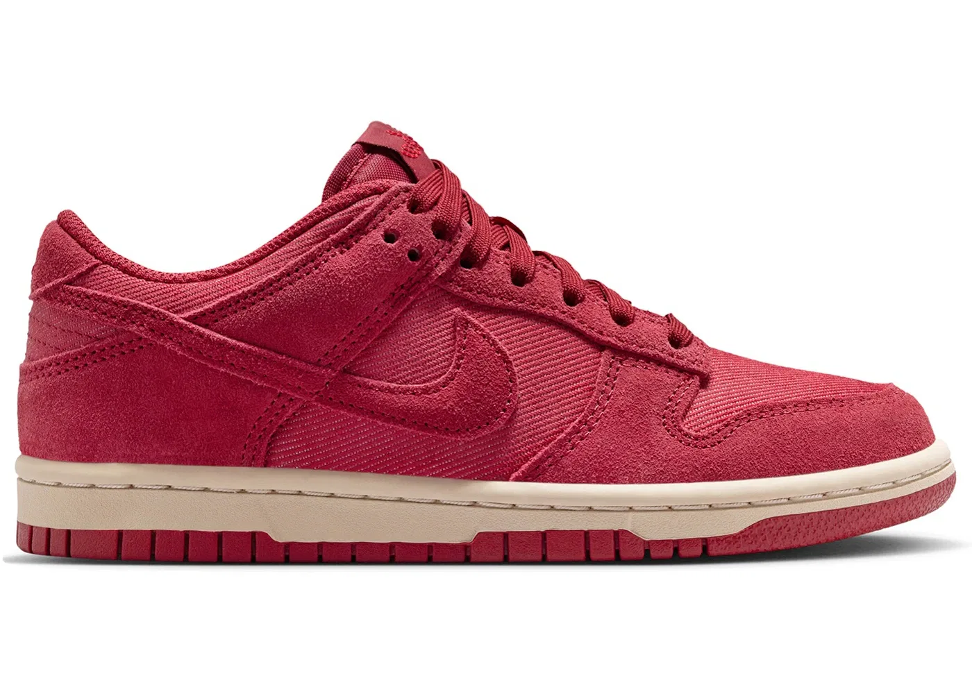 Детские кроссовки lifestyle Nike Dunk Low SE Nike, Team Crimson/Sanddrift/Team Crimson