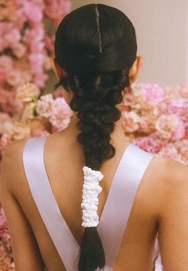 Набор резинок для волос из 4 шт Pure Silk Skinny Scrunchies Slip, White 27 г — фото 3