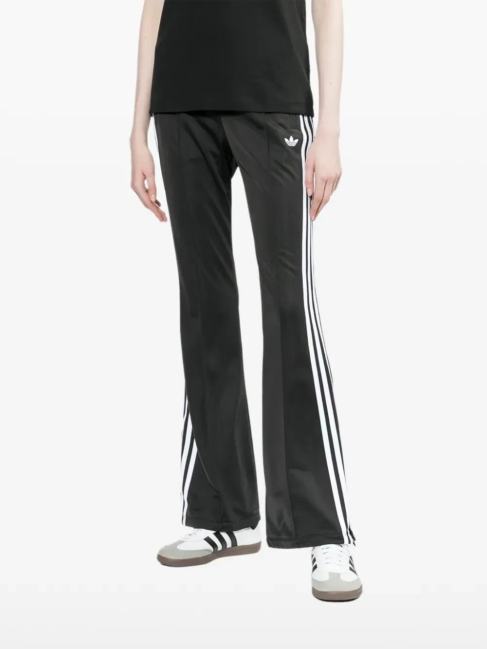 Расклешенные брюки в полоску Adidas, черный — фото 3