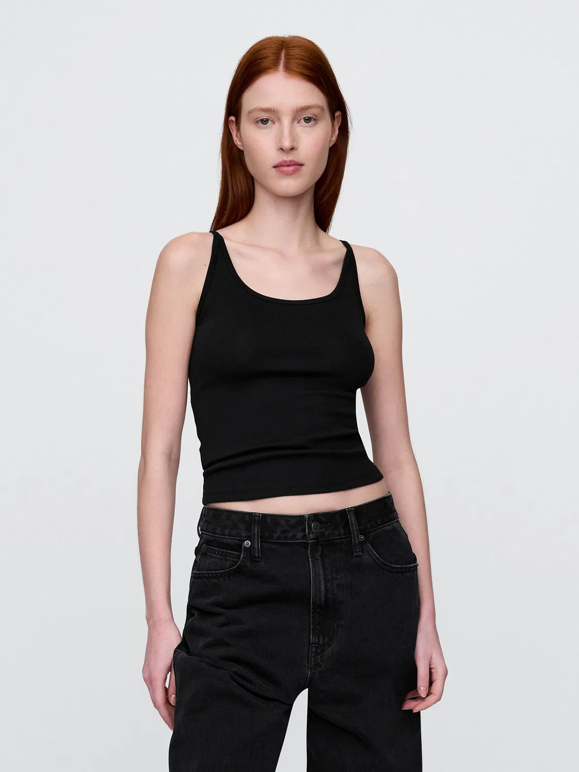 Топ-кроп Gap Modern Crop Cami, черный