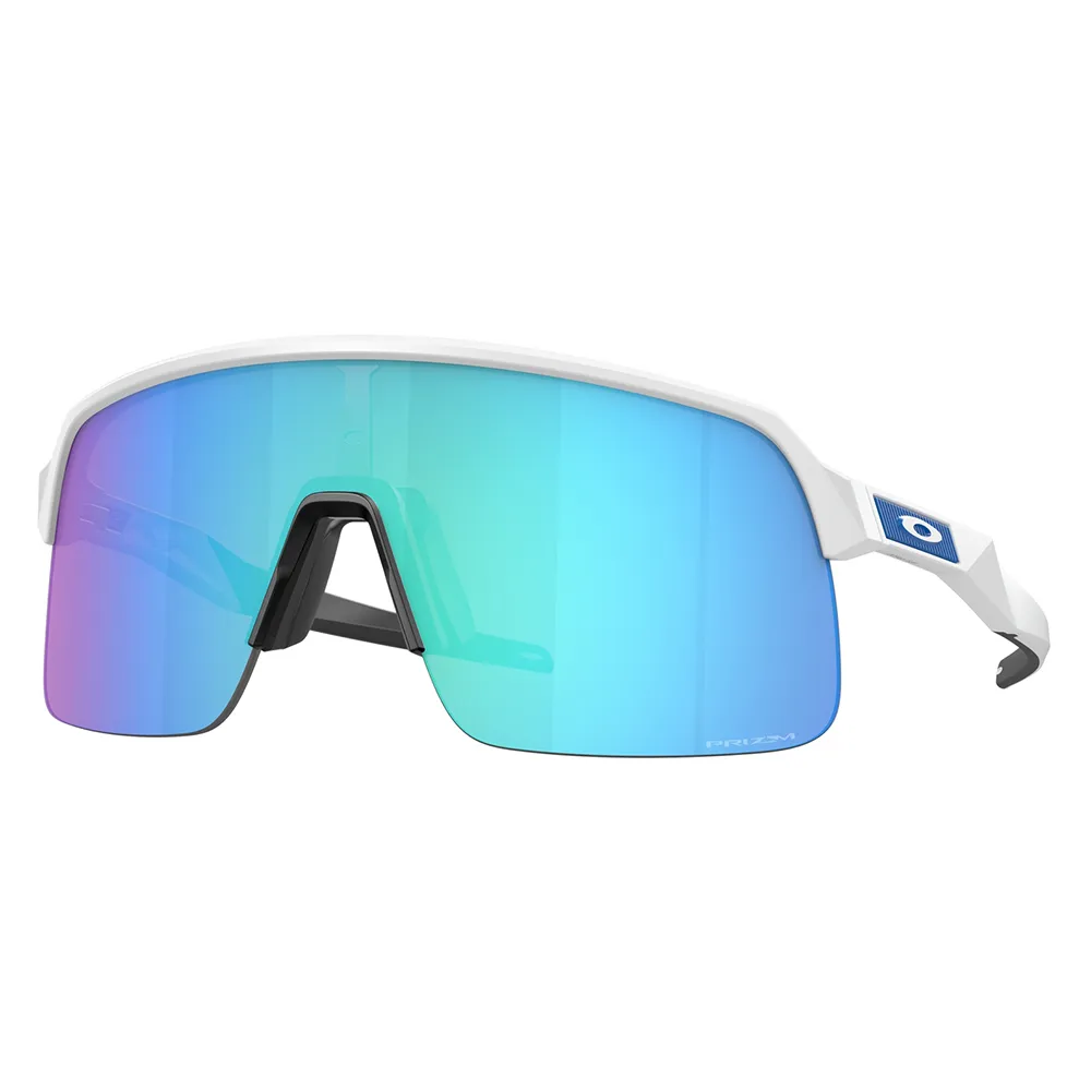 

Солнцезащитные очки Oakley Sutro Lite, синий