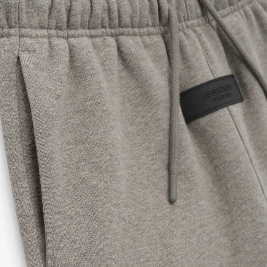 Шорты SS24 KIDS ESSENTIALS SWEATSHORT для детей 3-7 лет Heather Gray Fear Of God Essentials — фото 4