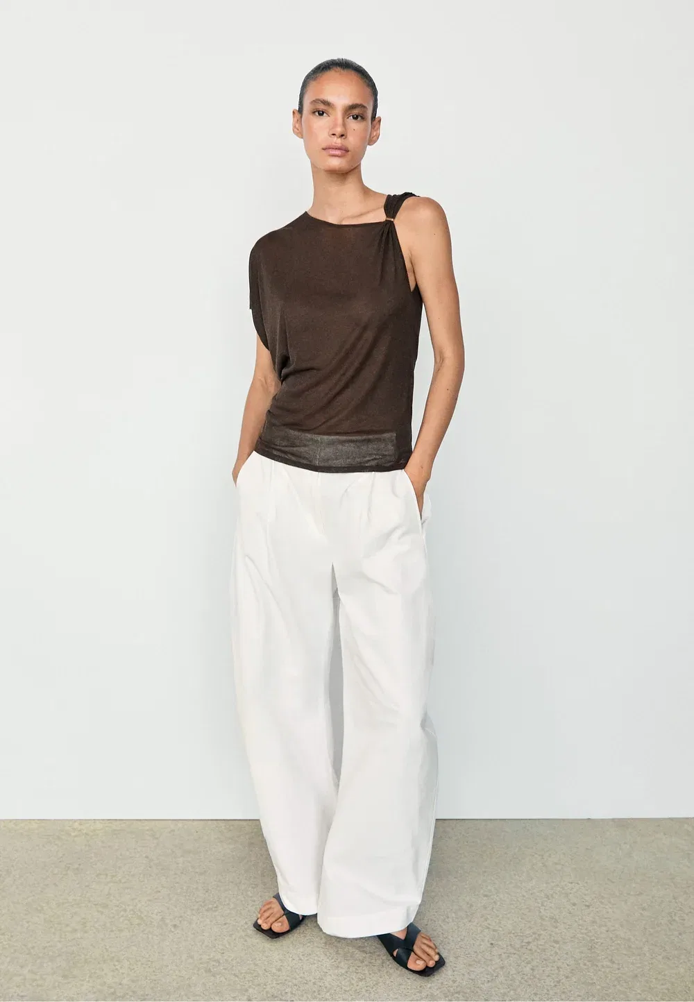Асимметричный топ со спущенными рукавами, свободного кроя, с принтом Massimo Dutti, Dark Brown — фото 3