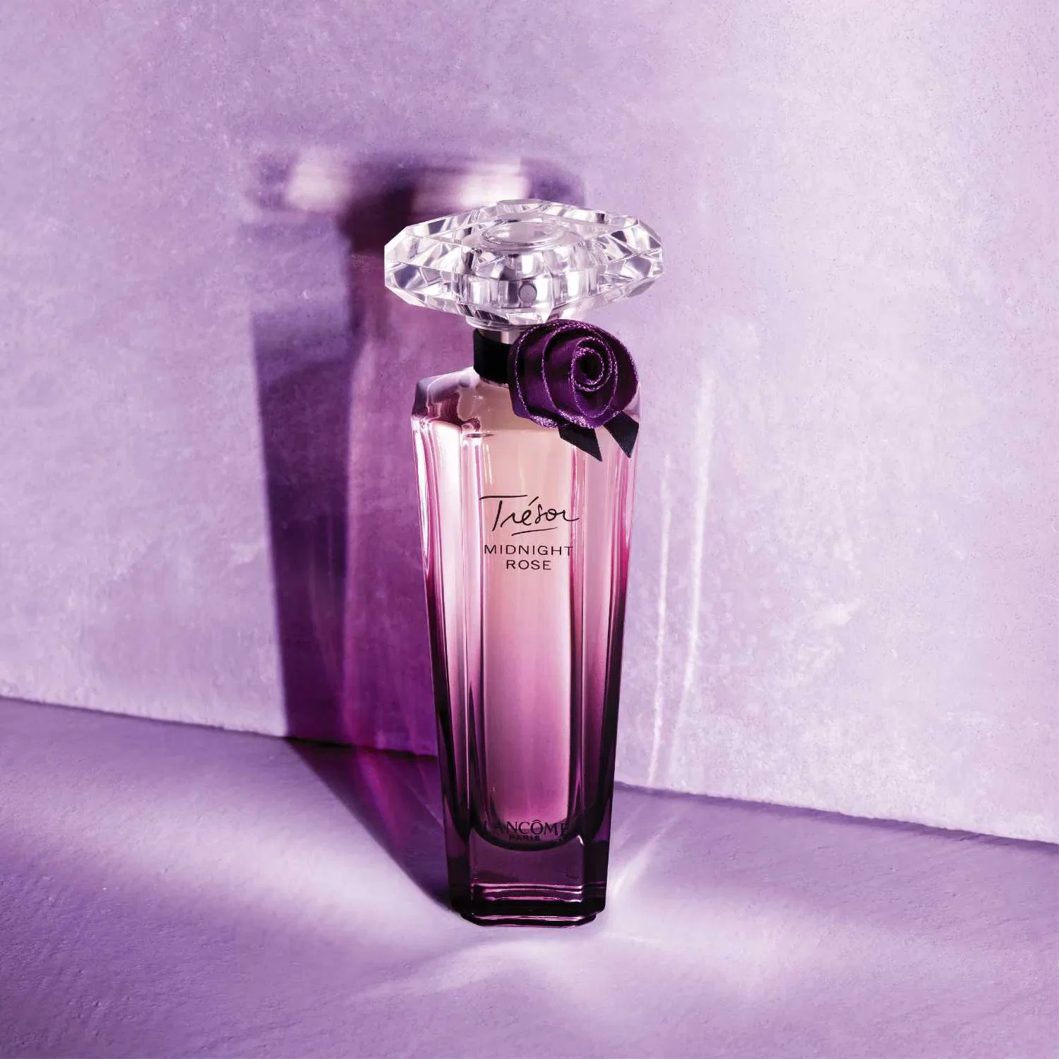 Женская парфюмерная вода Trésor Midnight Rose LANCÔME, Vaporisateur — фото 3