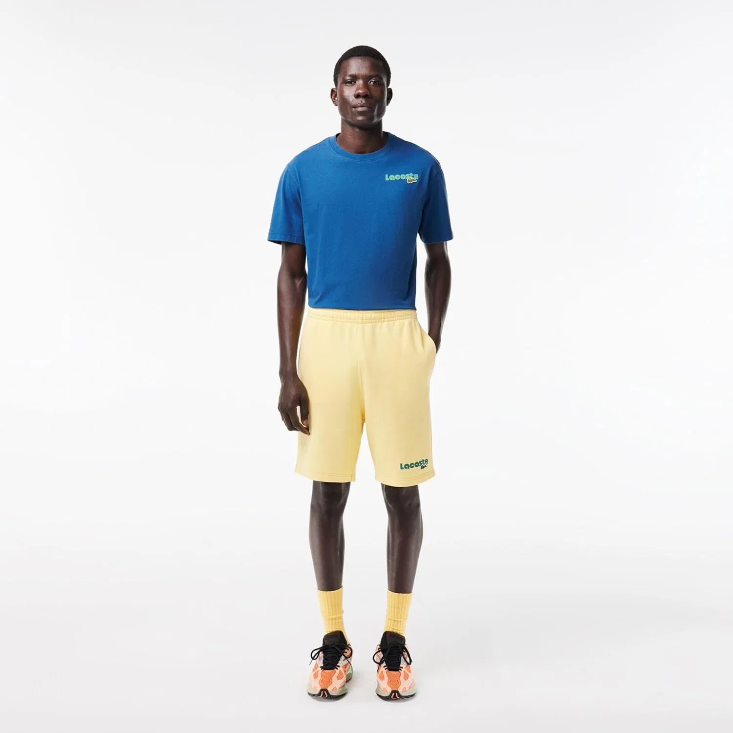 Футболка мужская Lacoste Globe с омбре-принтом — фото 4