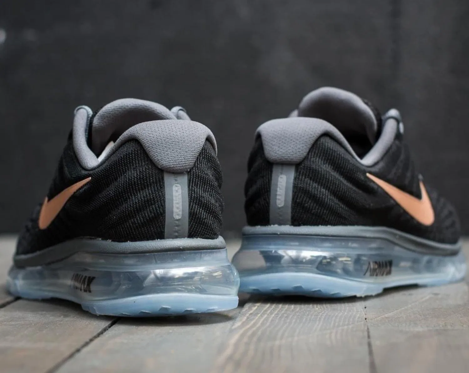 Детские кроссовки для мальчиков с шнуровкой NIKE Air Max SC NIKE, Black Red Metallic Bronze — фото 2