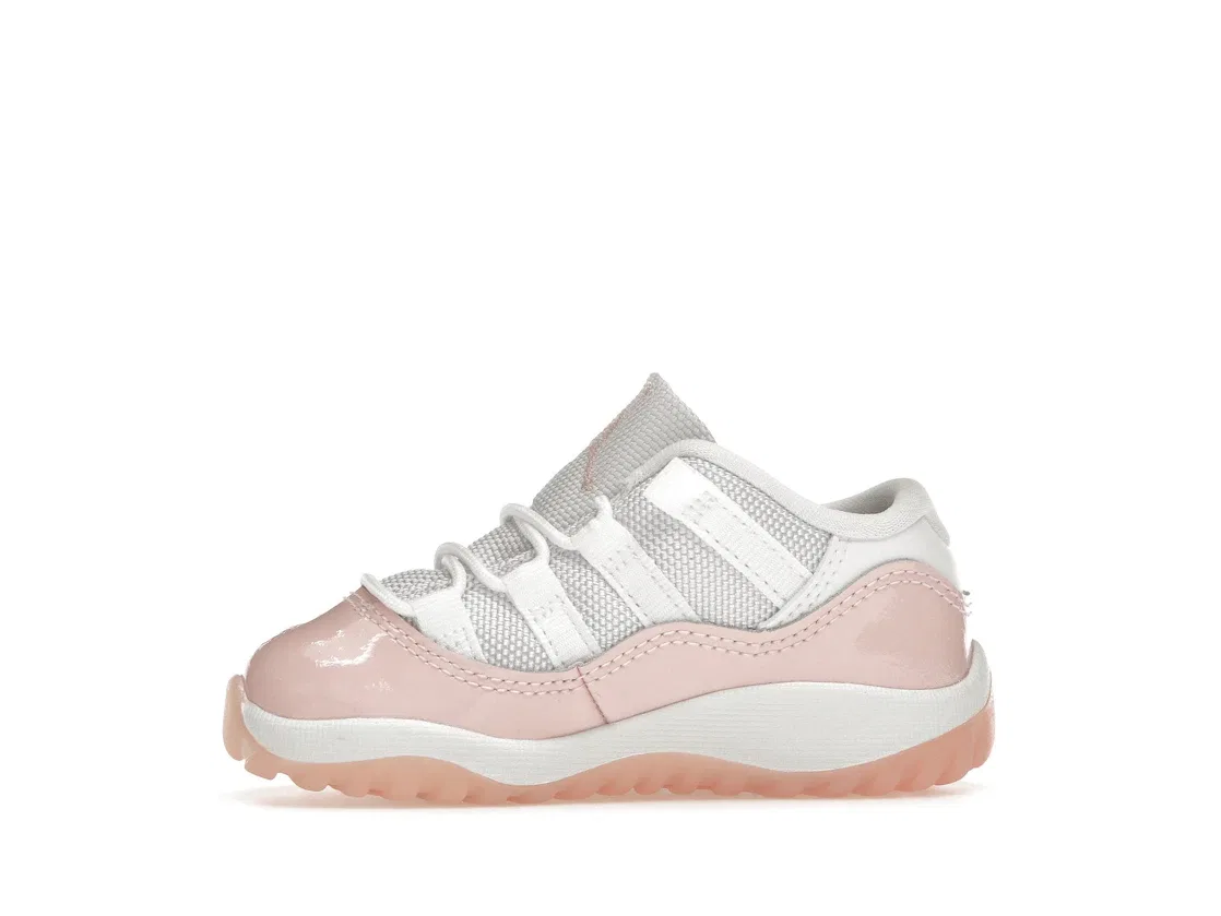 Детские кроссовки Lifestyle с низким верхом Jordan 11 Retro Low Legend Pink (TD) Jordan, White/Legend Pink — фото 3