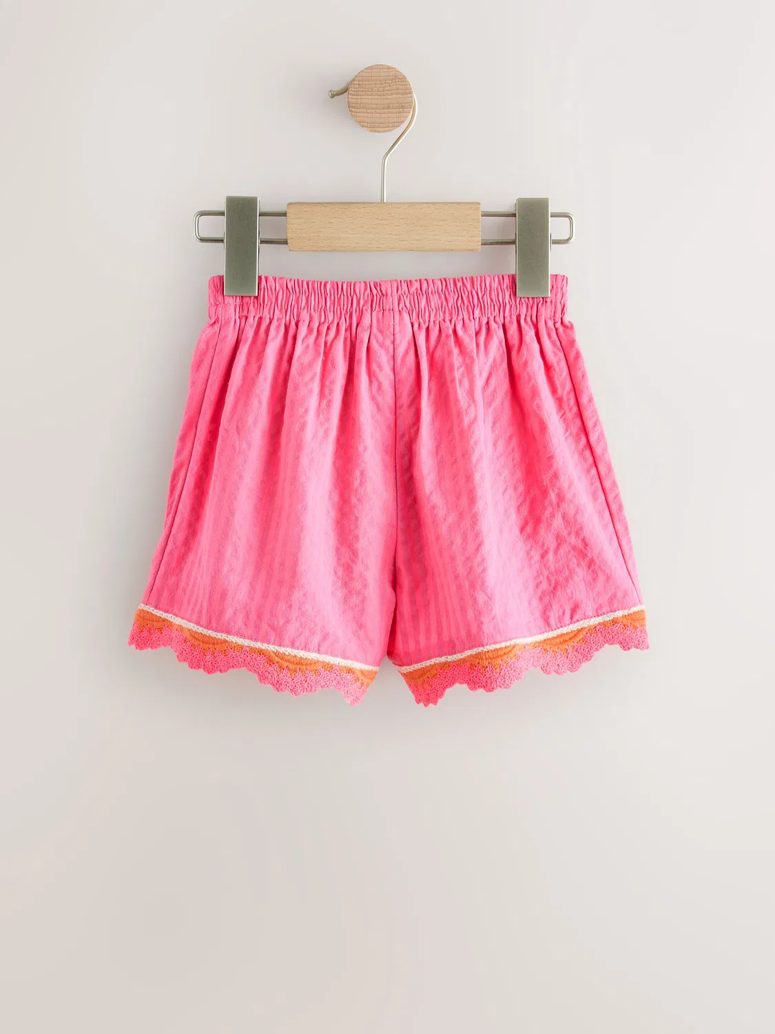 Шорты с кружевной отделкой Next Pink Seersucker Stripe, розовый в полоску — фото 2