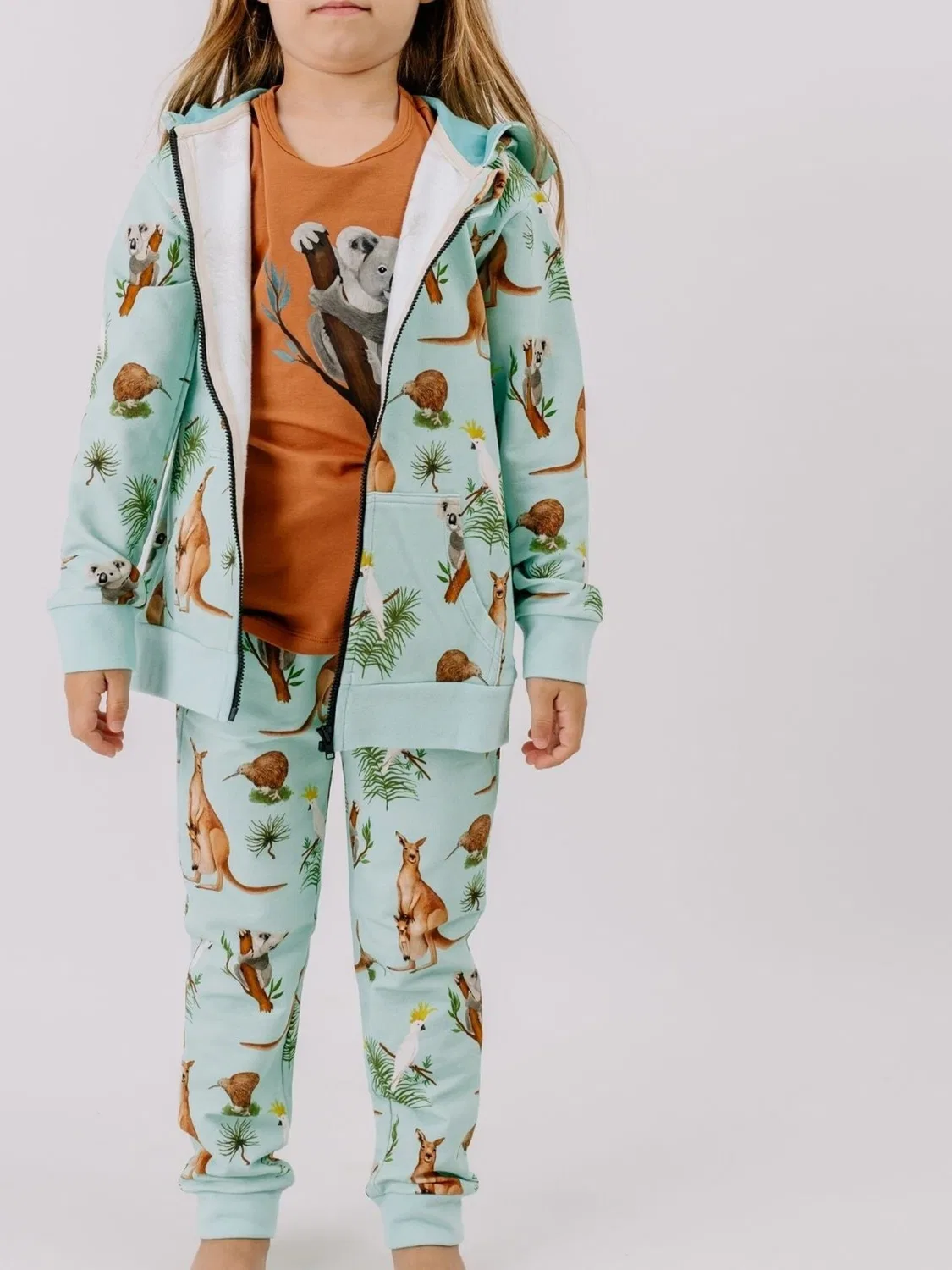 Брюки Walkiddy Regular Pants Australian Animals пастельно-голубого цвета — фото 2