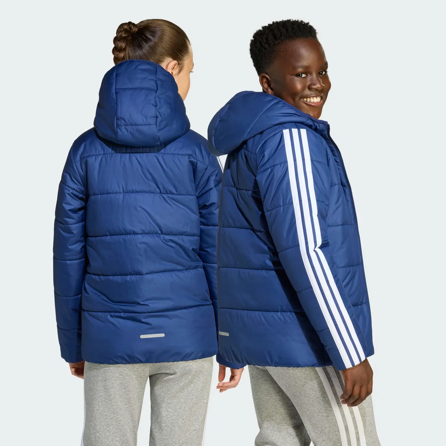 Детская утепленная куртка на молнии Essentials 3-Stripes Adidas Sportswear, темно-синий/белый — фото 4