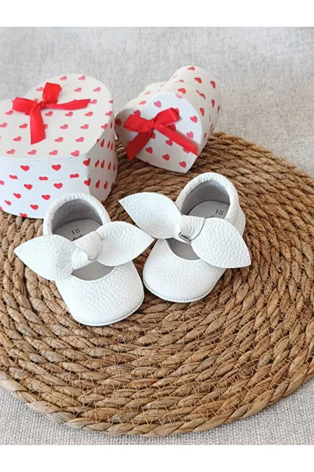 Детские мокасины для девочек кожаные Angel Minibiri, White