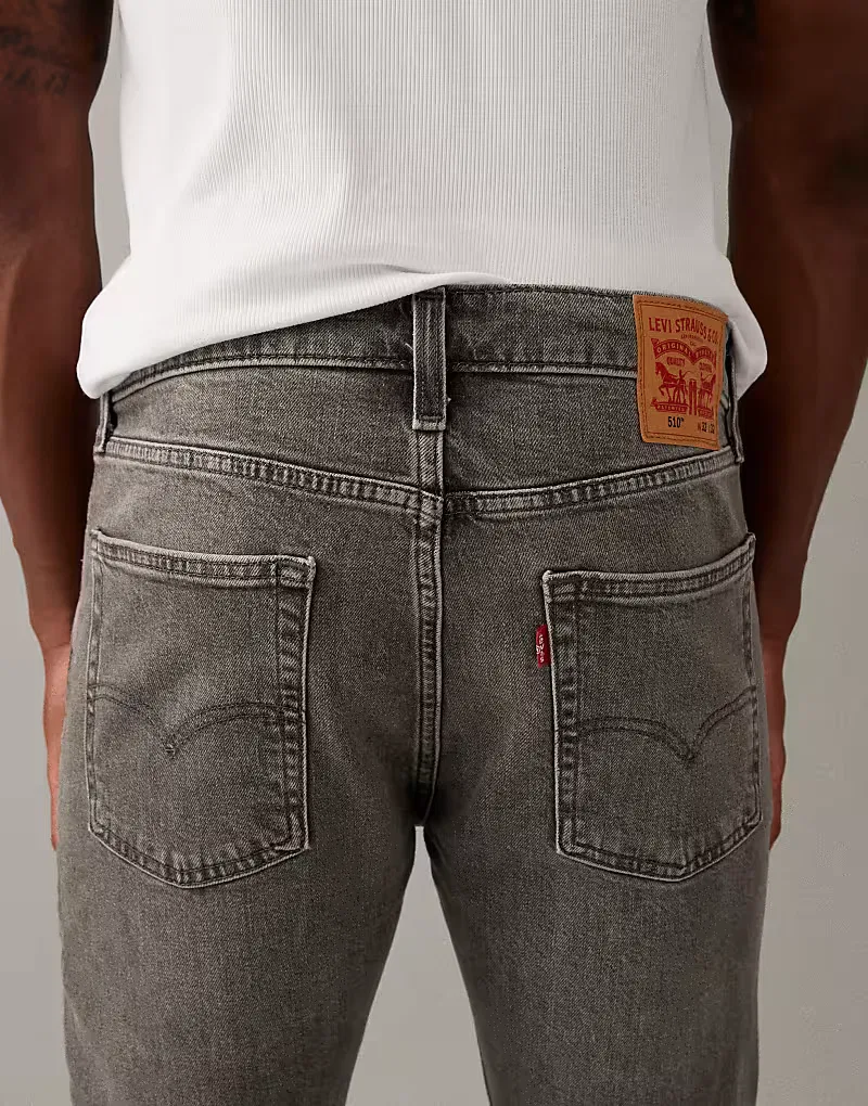 Узкие джинсы Levi's 510 серого — фото 4