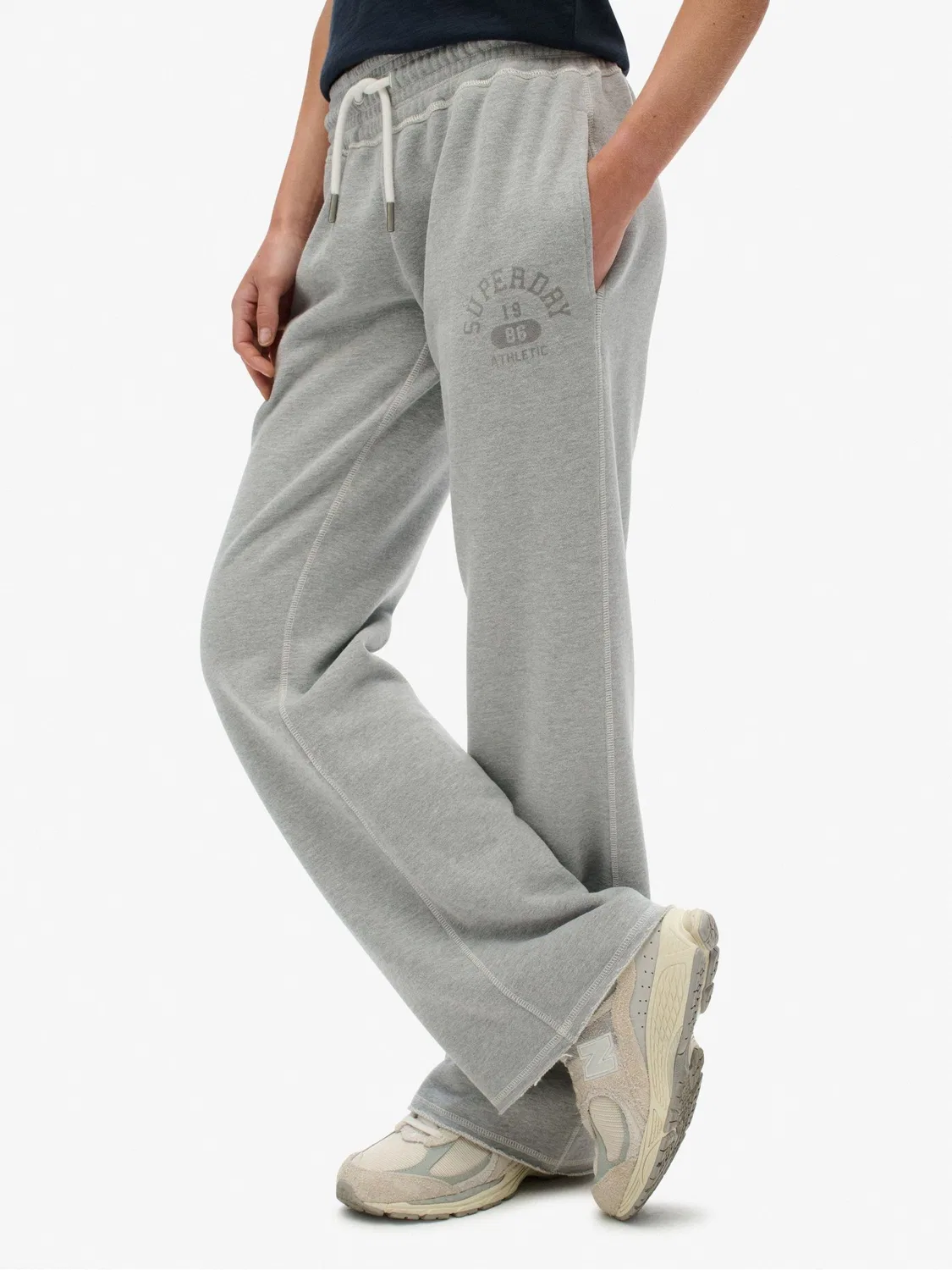 Джоггеры спортивные Athletic Print Flare Superdry, серый