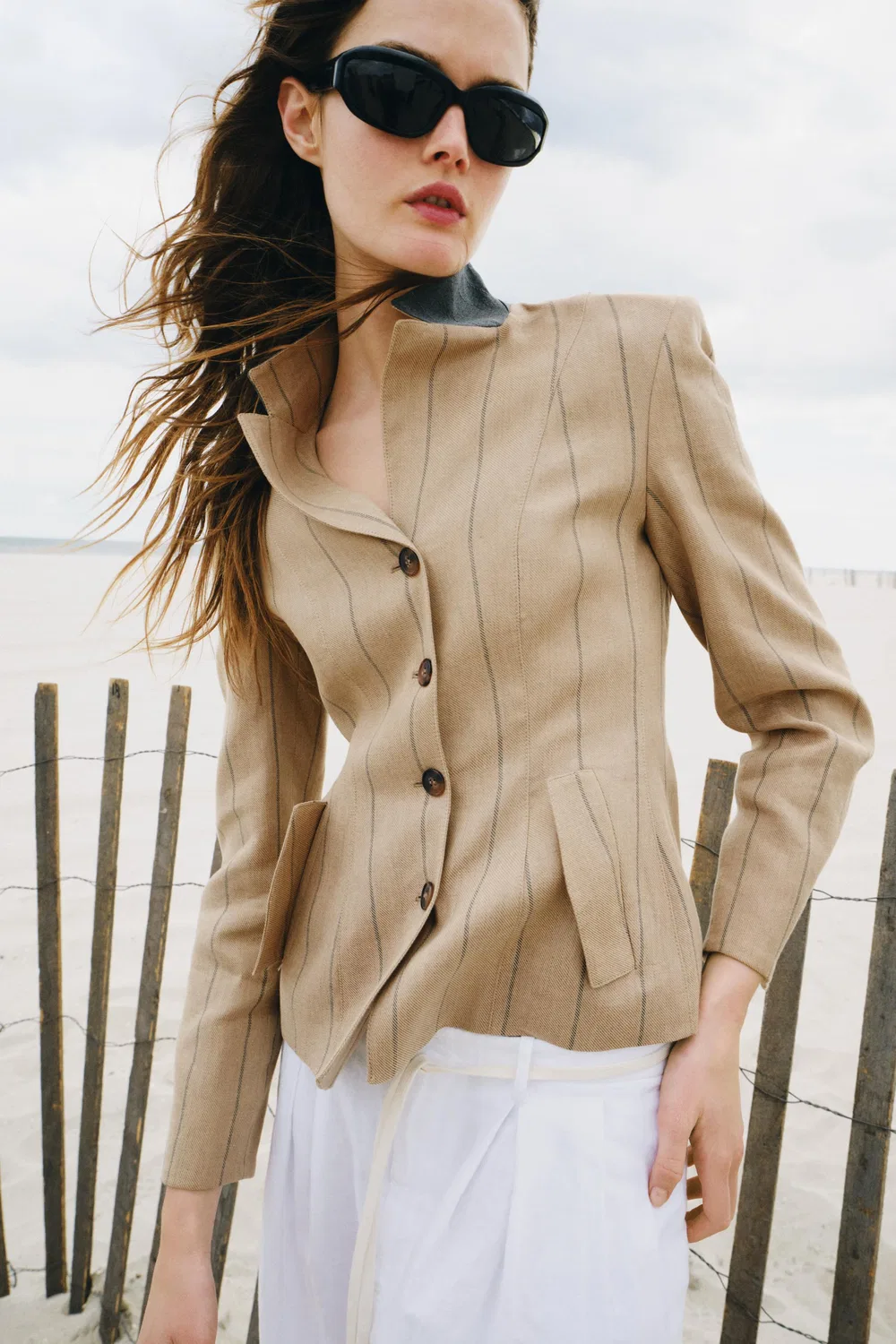 Полосатый пиджак из коллекции ZW с льняной отделкой ZARA, Mid-Camel — фото 2