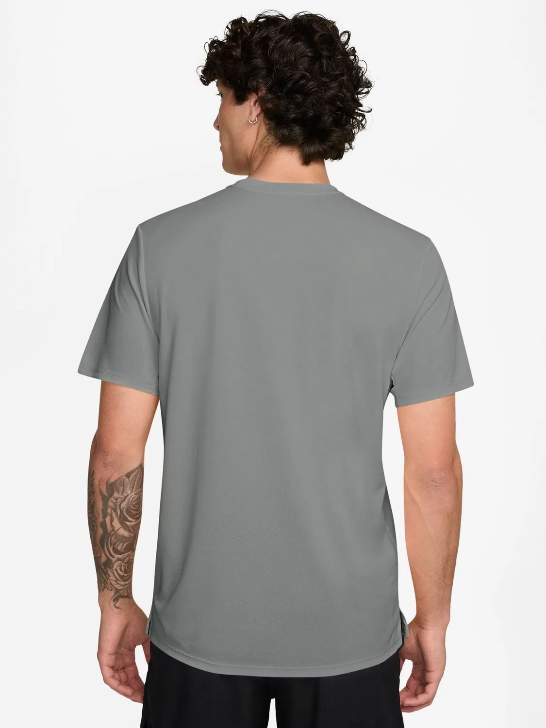 Футболка беговая Miler Dri-FIT UV Nike, Grey Fog — фото 2