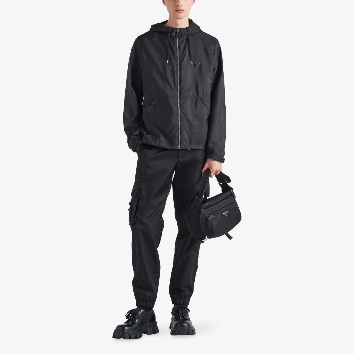 Куртка из нейлона Re-nylon с капюшоном на шнурке Prada, черный — фото 2