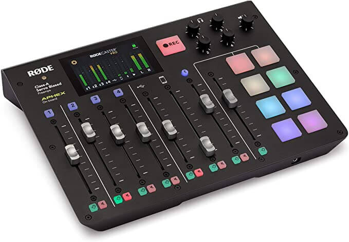 

Подкаст продакшн студия Rode Caster Pro