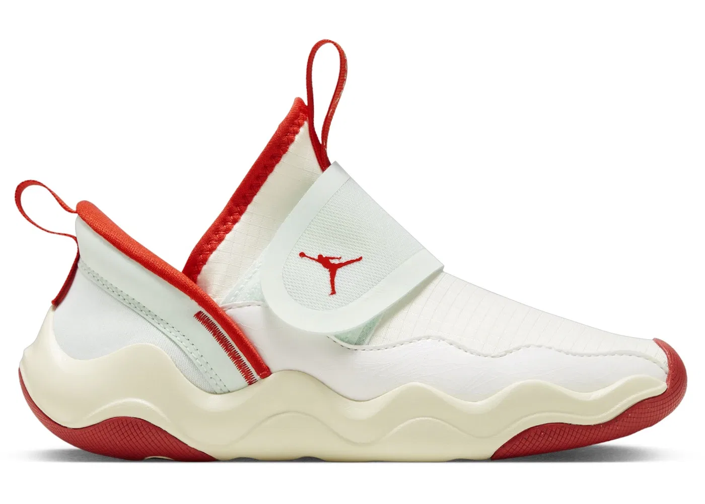 Детские кроссовки для мальчиков с принтом Jordan 23/7 Jordan, Ivory Barely Green Metallic Gold Challenge Red