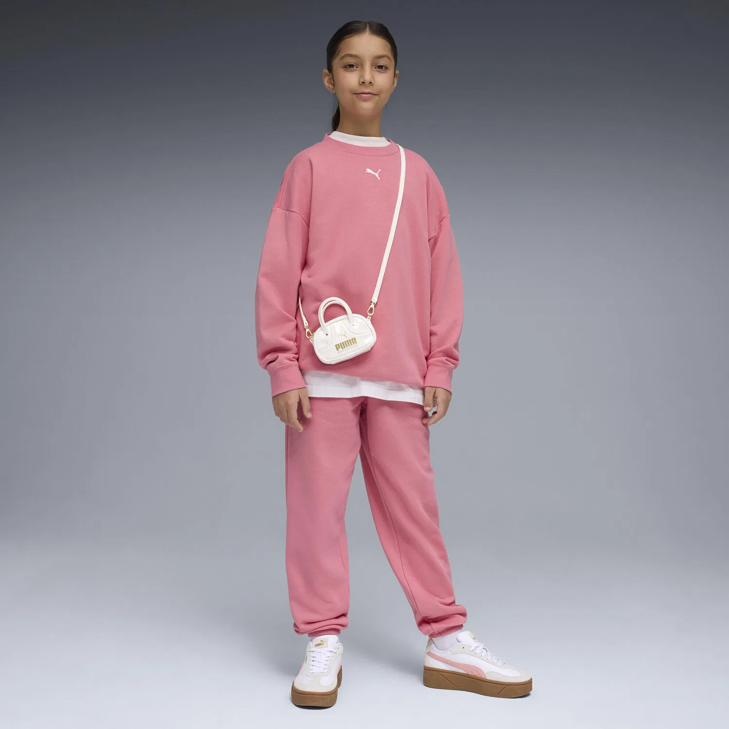Детский спортивный костюм оверсайз Loungewear Oversized Trainingsanzug Madchen Puma, Роза / Пастельроза — фото 2