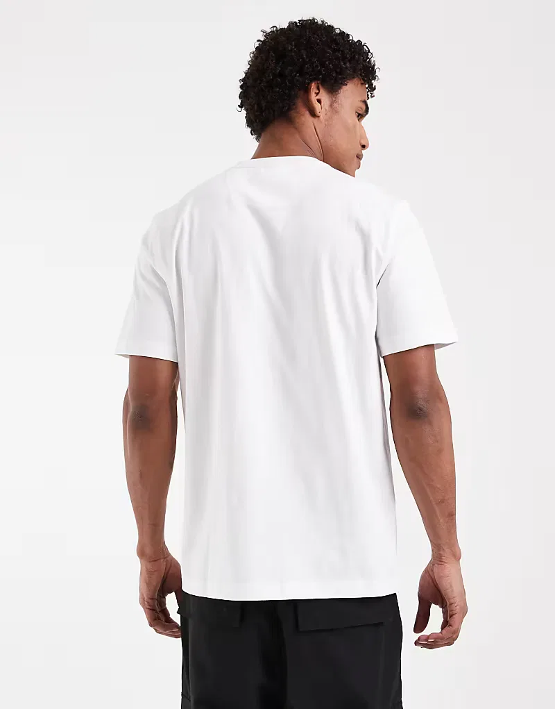 Свободная футболка Adidas Originals Essentials белого и, зеленый — фото 2