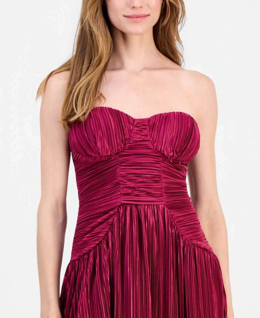 Платье мини с плиссировкой Greeier Pleated Strapless Mini Dress LULUS, Magenta — фото 3