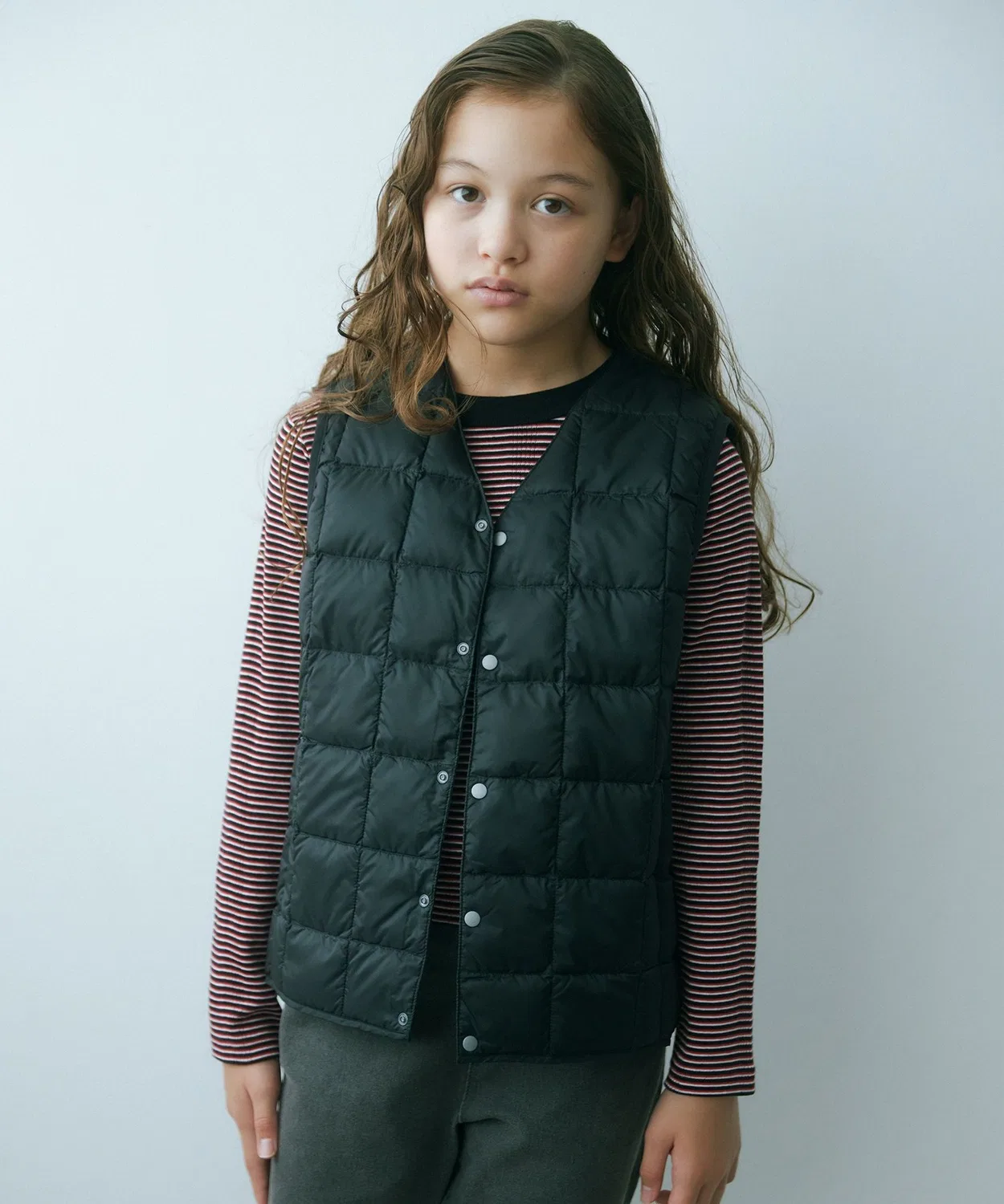 Детский жилет стеганый с V-образным вырезом TAION V BUTTON VEST green label relaxing, Black