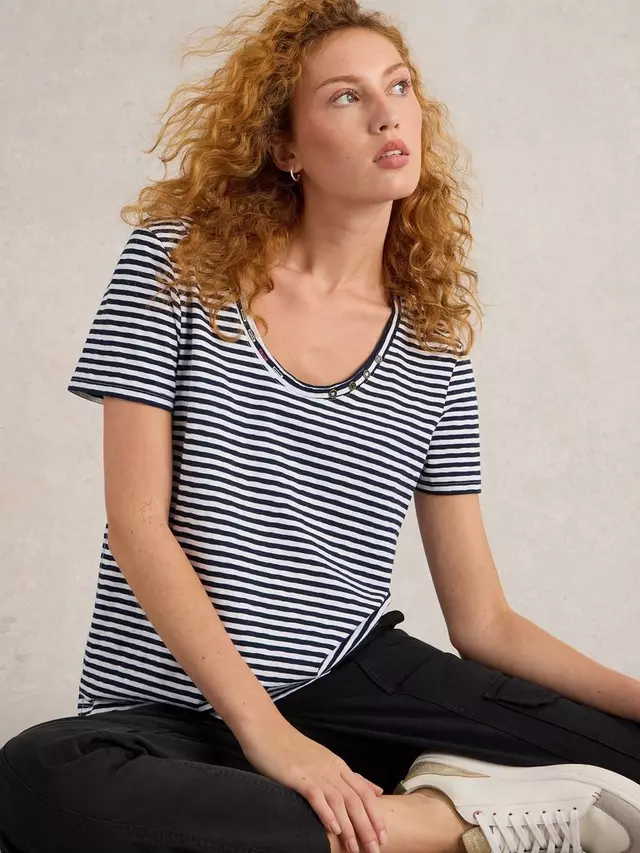 

Футболка White Stuff Nadia Stripe, цвет white/navy