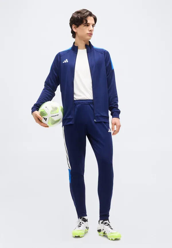 Тренировочный костюм Adidas Performance Tiro 26 Essentials, темно-синий/ярко-королевский синий/белый — фото 2