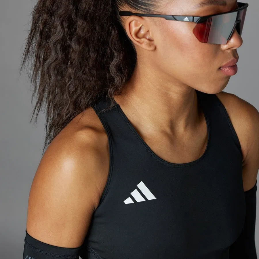 Женский топ для бега Adizero Essentials Crop, adidas, Черный — фото 3