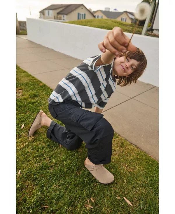 Детские сабо с регулируемой пряжкой Birkenstock Boston Kid Suede Leather Clogs, бежевый — фото 4
