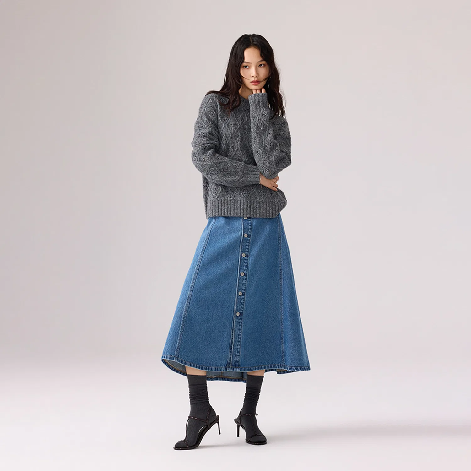Женская джинсовая юбка-миди А-силуэта Levi's, Light Blue — фото 4
