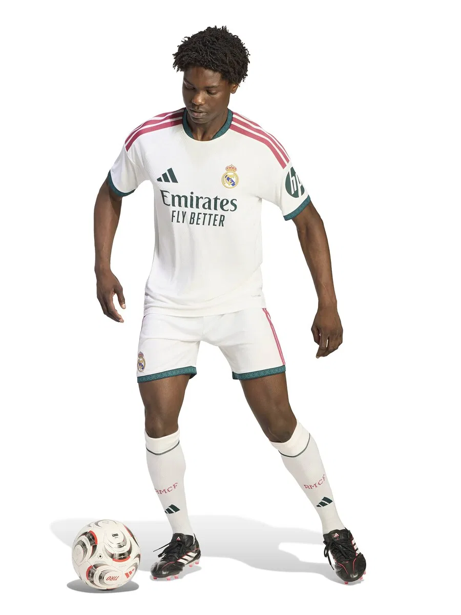 Спортивные шорты ADIDAS PERFORMANCE Regular Workout Pants 'Real Madrid 26/27' белого цвета — фото 4