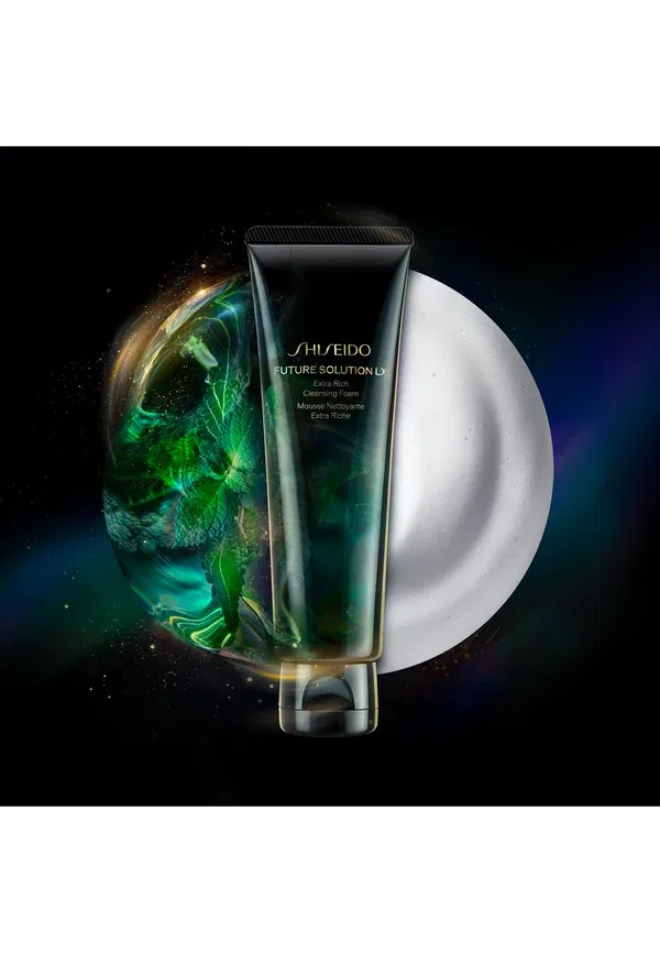 Пенка для умывания Foam Future Solution LX Extra Rich Cleansing Foam Shiseido, 125 мл — фото 2