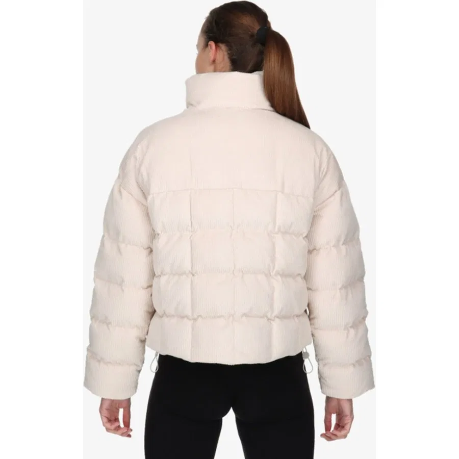 Женский утепленный кремовый пуховик Nike Sportswear Therma Fit Essential Prima, Кремовый — фото 2