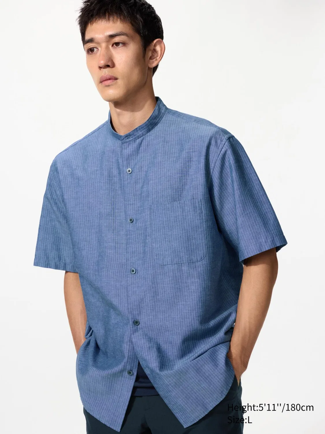 Рубашка Uniqlo, с коротким рукавом и стоячим воротником, в полоску, синяя