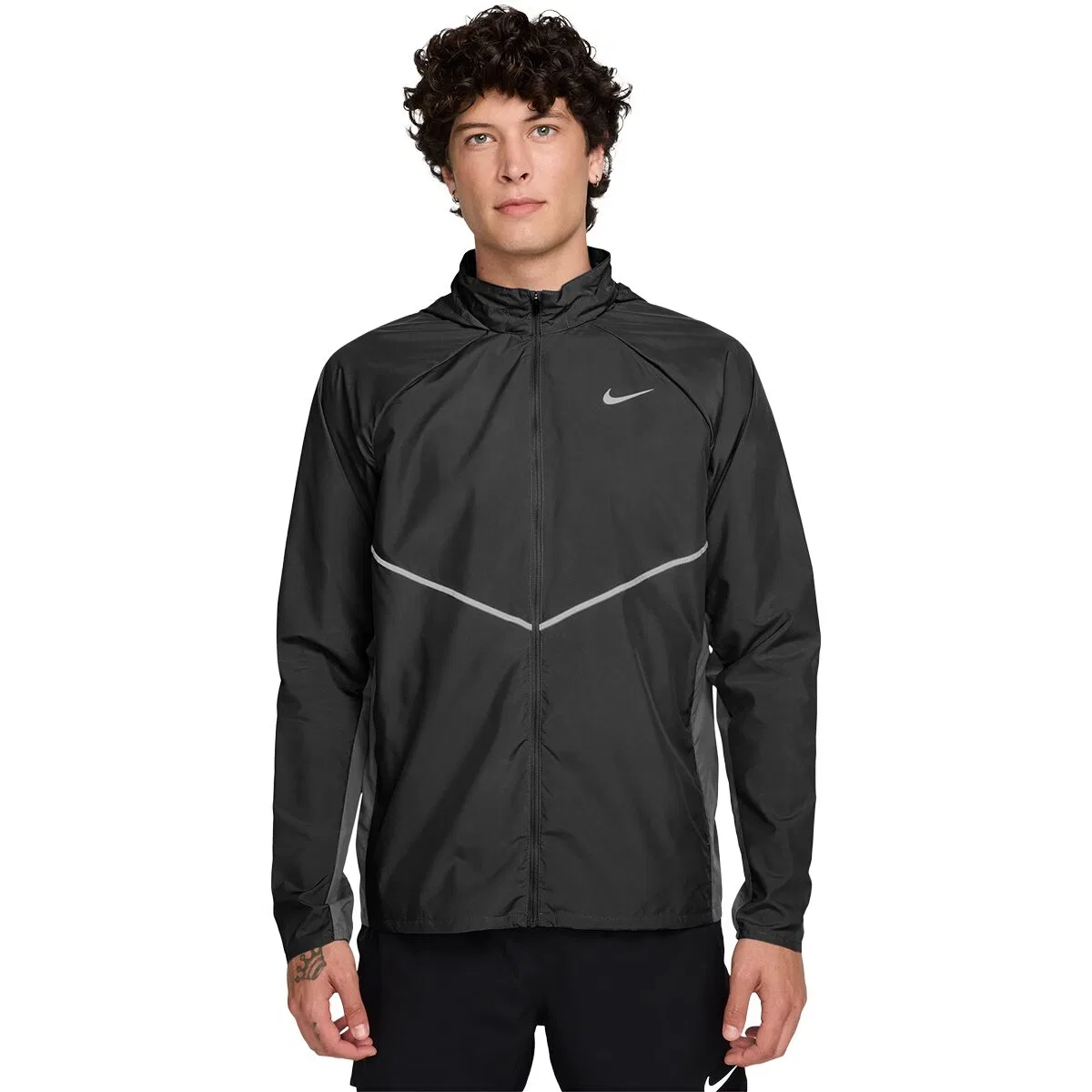 Мужская куртка из переработанного полиэстера Nike, Black/Black/Reflective Silver