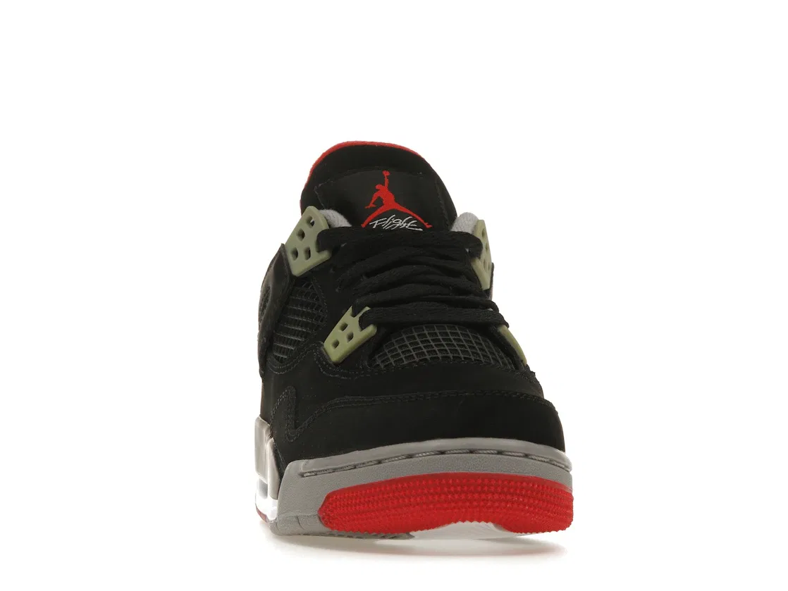 Детские кроссовки Lifestyle Jordan 4 Retro Jordan, Black/Fire Red-Cement Grey — фото 2