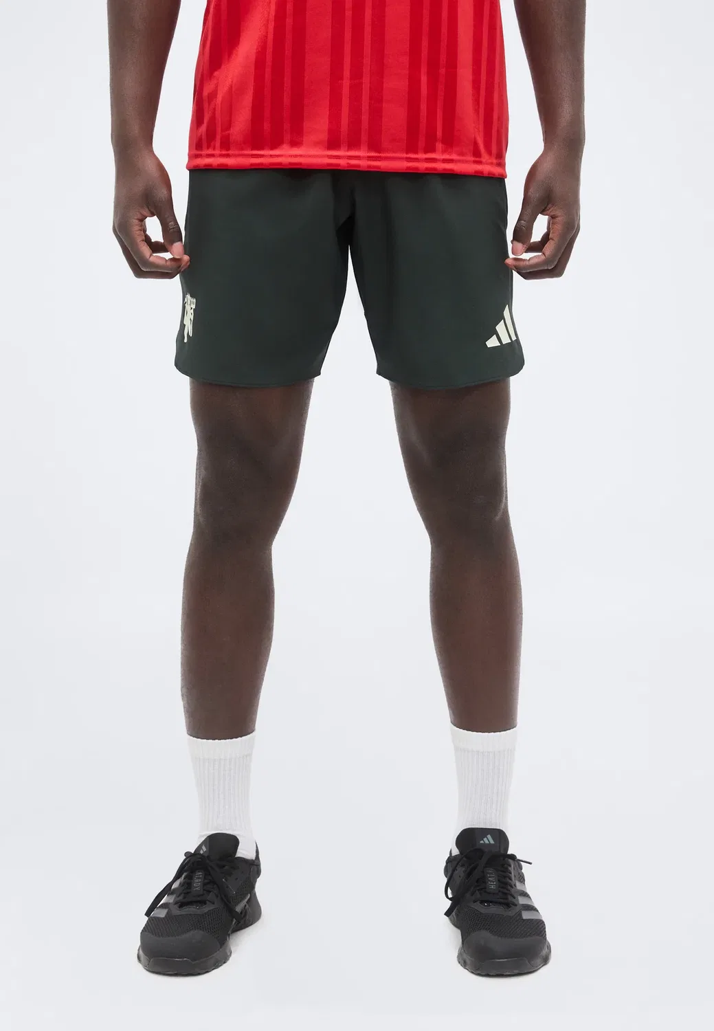 Шорты для путешествий Manchester United Tiro - клубная одежда Adidas Performance, Jungle Ink