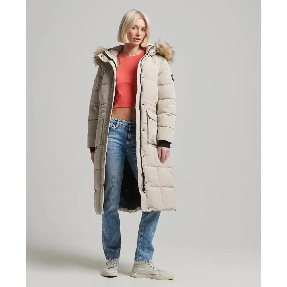 Женская длинная стеганая куртка-парка Superdry Everest, Grau — фото 2