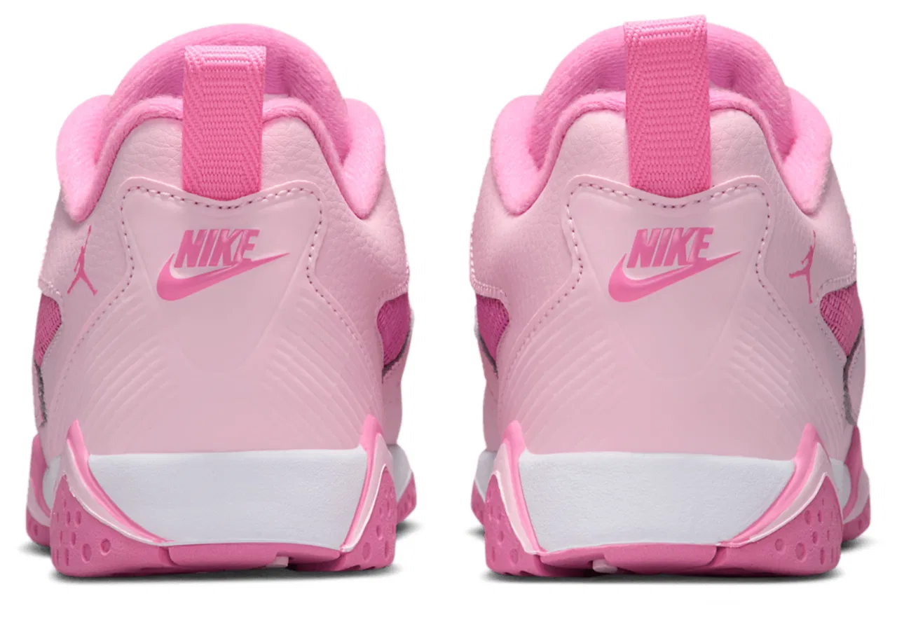 Баскетбольные кроссовки для мальчиков AJ 7 RM Jordan, цвет Pink Foam/China Rose/White — фото 3