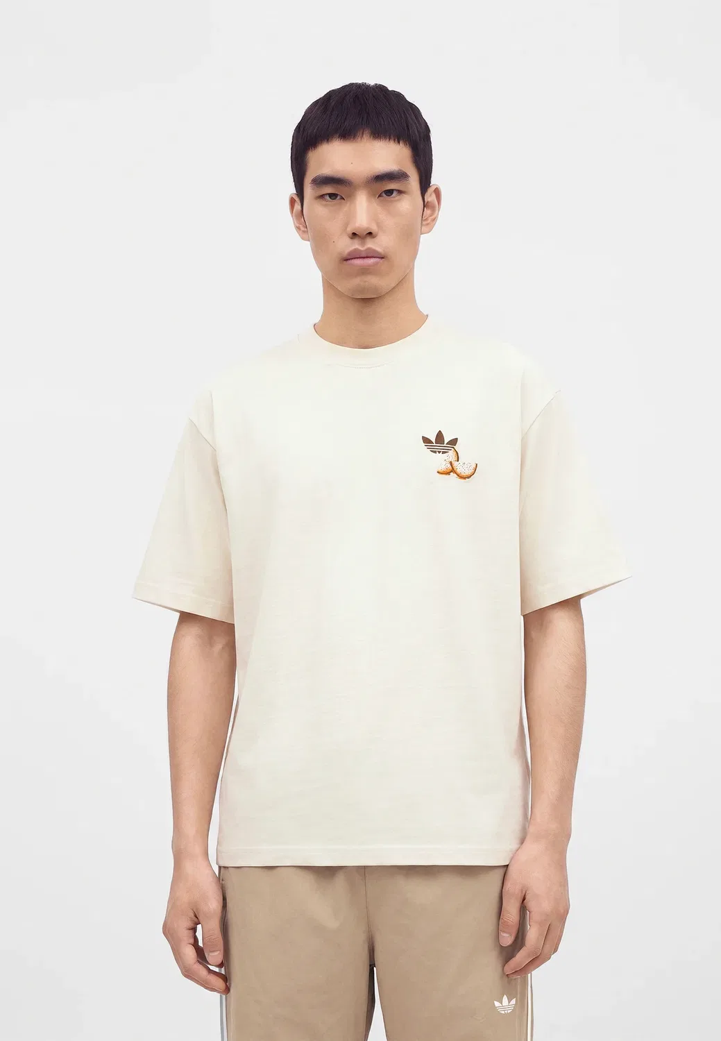 Новая футболка унисекс с полосатым принтом - футболка с принтом Adidas Originals, Off White