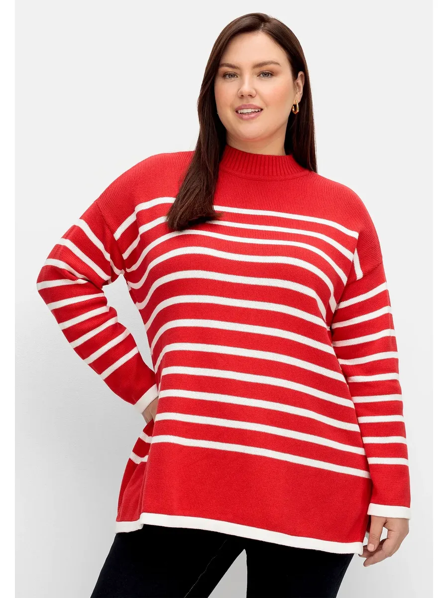 

Свитер Sheego с круглым вырезом "Большие размеры", А-силуэта, с боковыми разрезами, цвет Mohnrot-Weiß