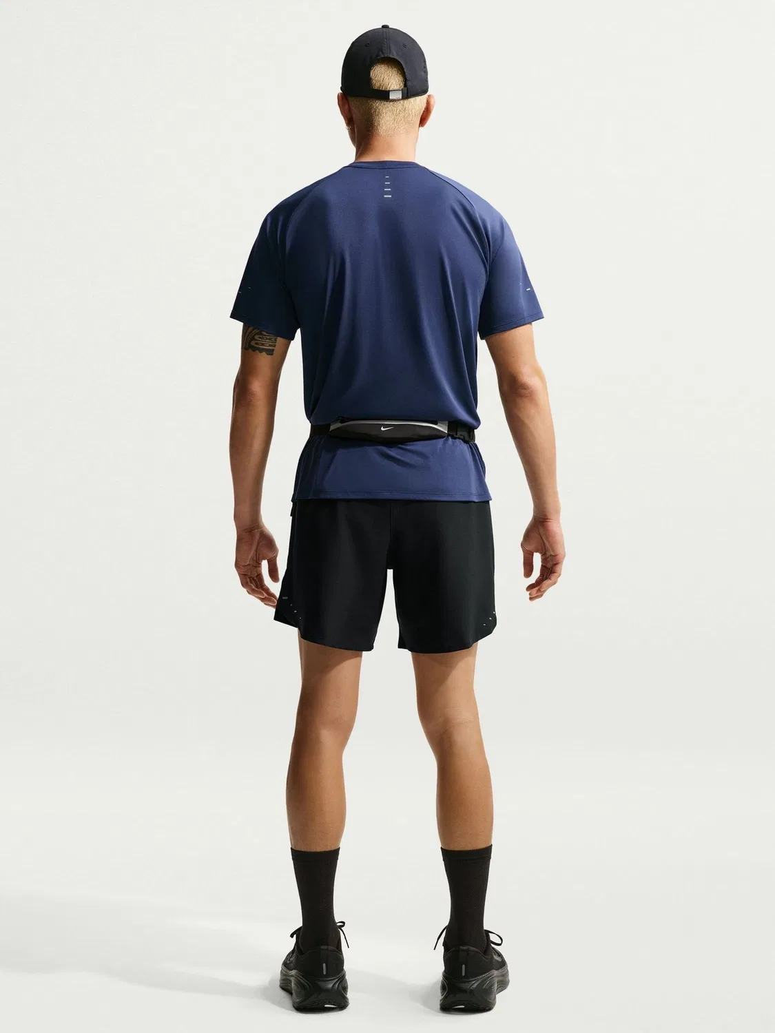 Шорты беговые Stride 7 дюймов с подкладкой Nike, черный — фото 2