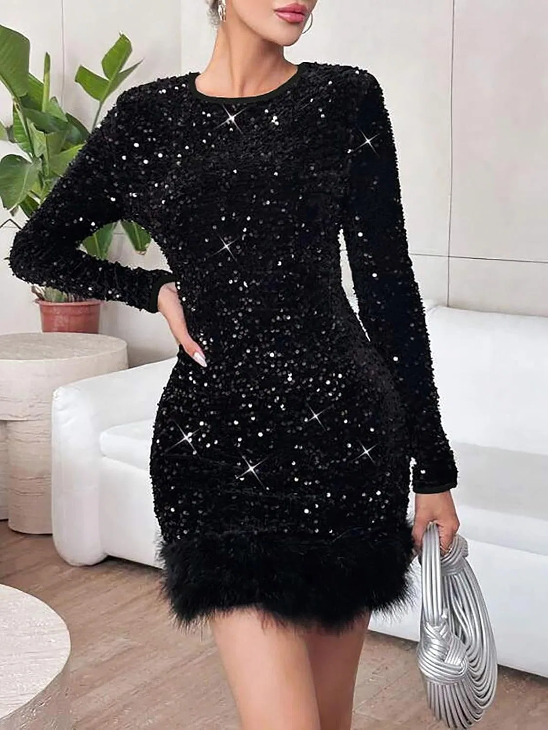 Женское блестящее облегающее мини-платье с меховой отделкой, Long Sleeve, Black — фото 3
