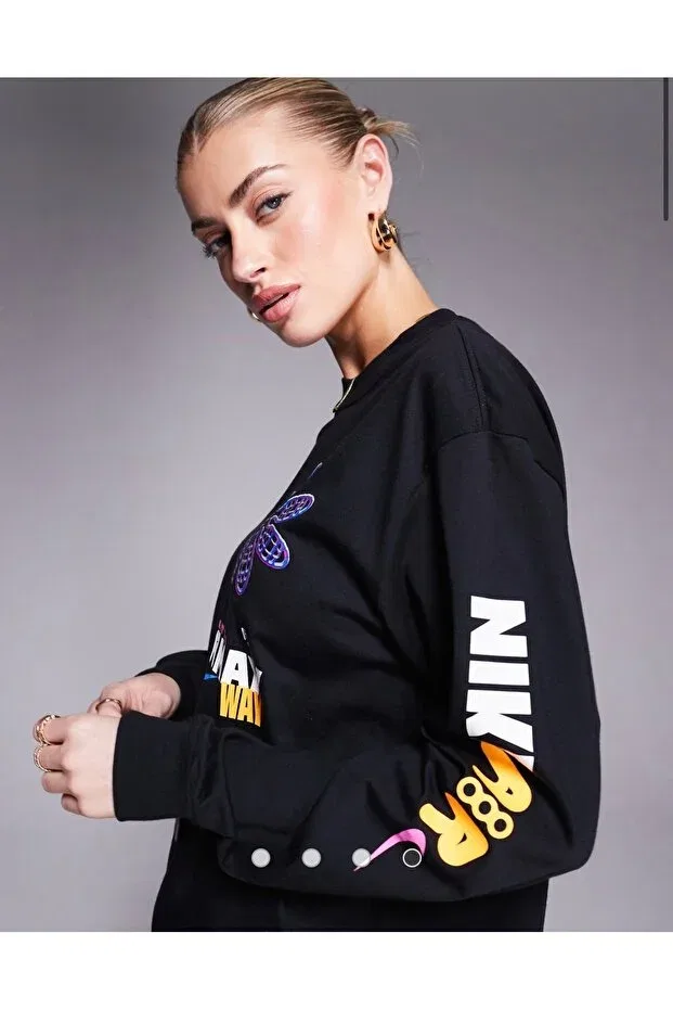Женская футболка с длинным рукавом с принтом Sportswear Essentials Nike, Black — фото 3