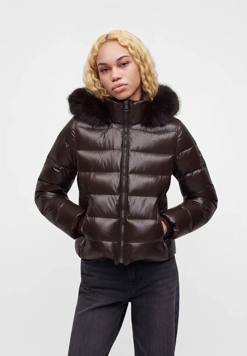 Приталенная гладкая пуховая куртка Tommy Hilfiger, Chocolate — фото 4
